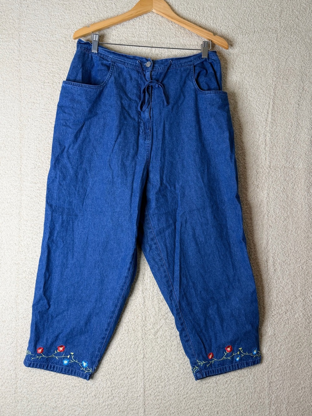 Denim & Co Blue Embroidered Floral Denim Crop Pants Size 1X